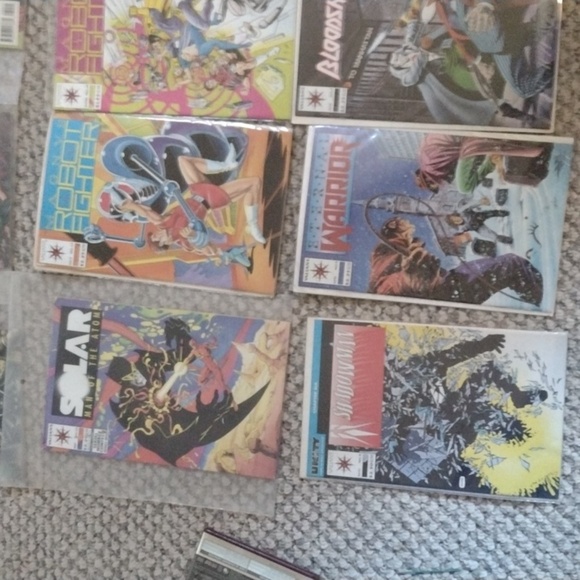 Comics - Picture 2 of 5